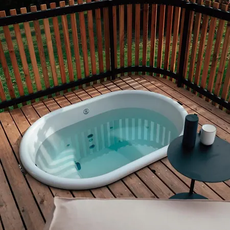 Vakantiehuis Hapfn Tiny Mit Hot Tub Eibiswald