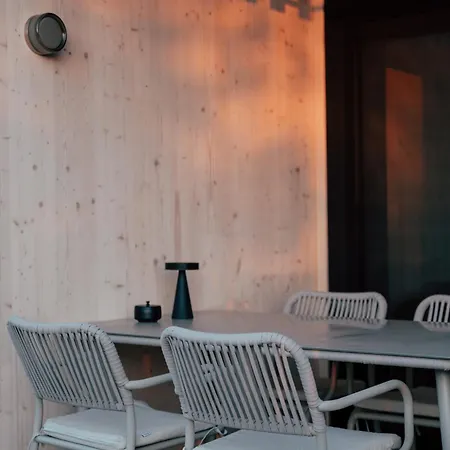 Hapfn Tiny Mit Hot Tub Vakantiehuis *