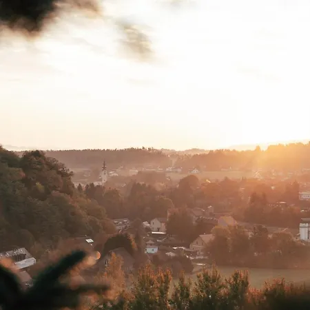 Hapfn Tiny Mit Hot Tub Vakantiehuis